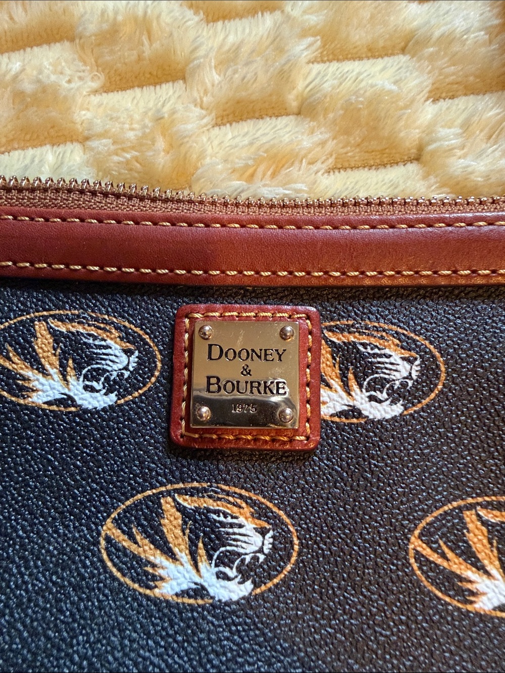 Dooney & Bourke Black with Brown Trim Signature Logo Wristlet - Picture 2 of 3